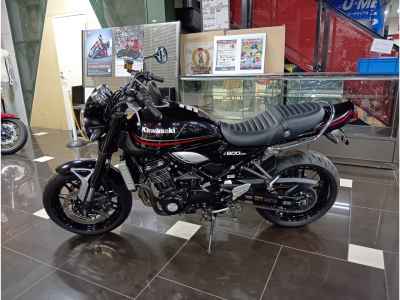 Kawasaki Z900RS 2024