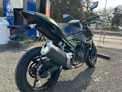 Kawasaki Z400 2023