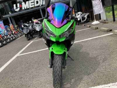 Kawasaki Ninja 400 KRT Edition 2021