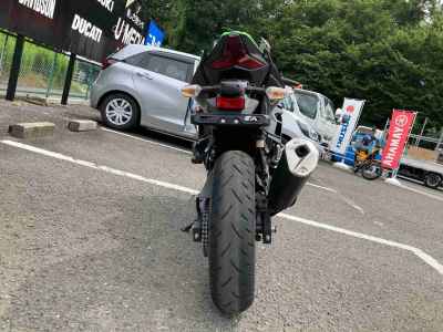 Kawasaki Ninja 400 KRT Edition 2021