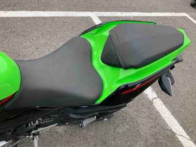 Kawasaki Ninja 400 KRT Edition 2021
