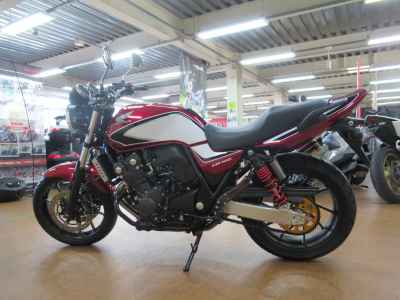 Honda CB400SF 2021