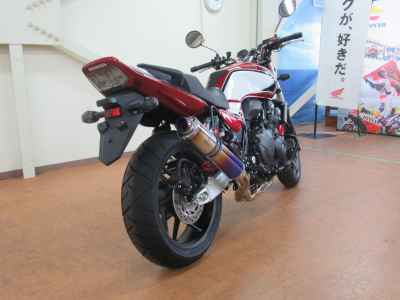 Honda CB400SF 2021