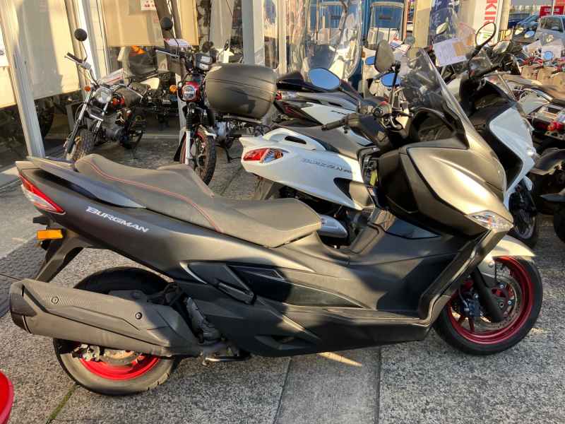 Suzuki Burgman 400 2018