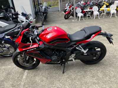 Honda CBR650R 2023