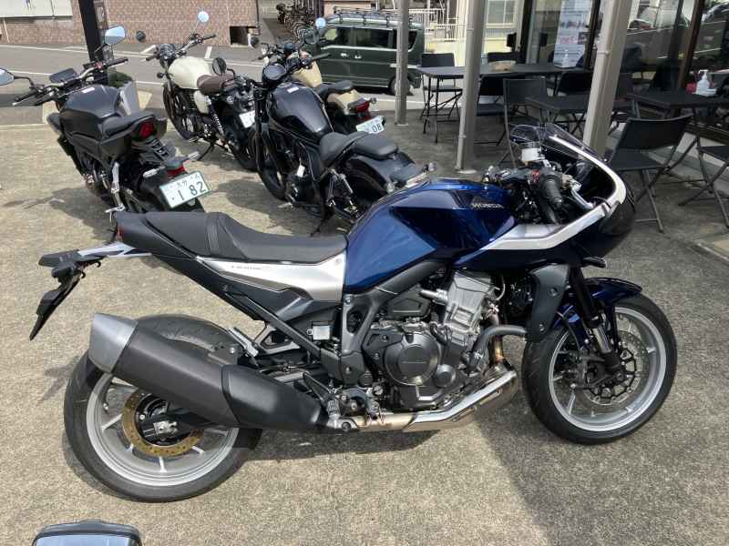 Honda Hawk 11 2025