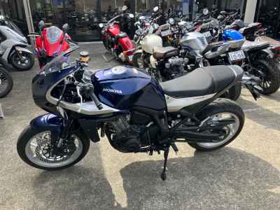 Honda Hawk 11 2025