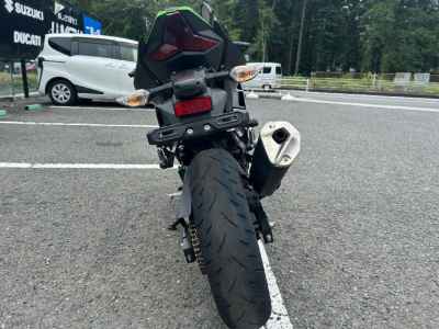 Kawasaki Ninja 400 KRT Edition 2022