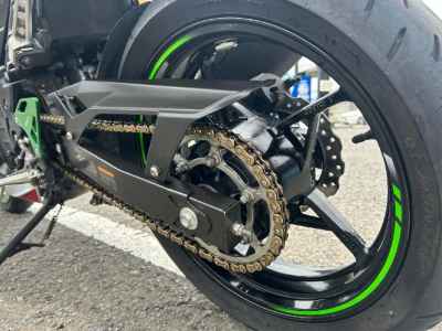 Kawasaki Ninja 400 KRT Edition 2022