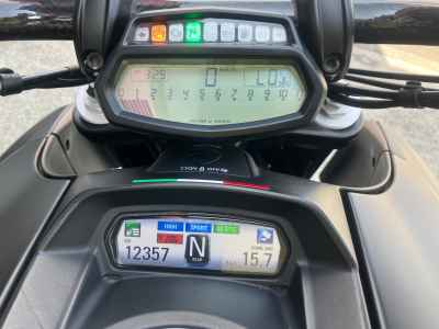 Ducati Diavel 2014