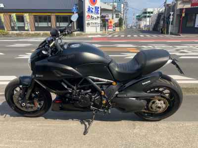 Ducati Diavel 2014