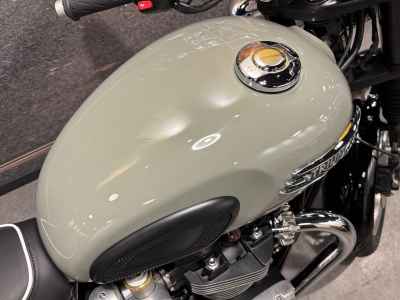 Triumph Bonneville T120 2026