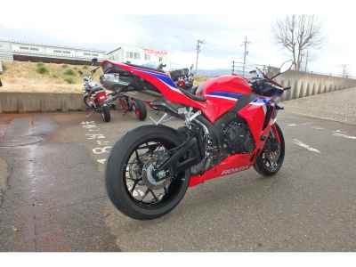 Honda CBR600RR 2024