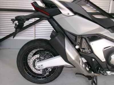 Honda X-Adv 750 2025