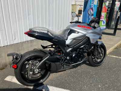 Suzuki GSX-S1000S Katana
