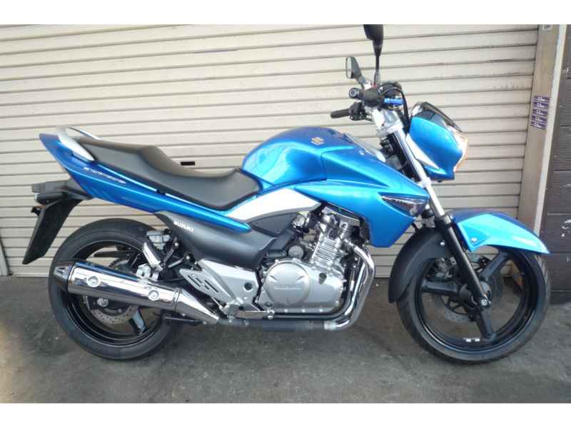 Suzuki GSR250