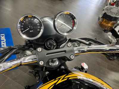 Kawasaki Z900RS 2023