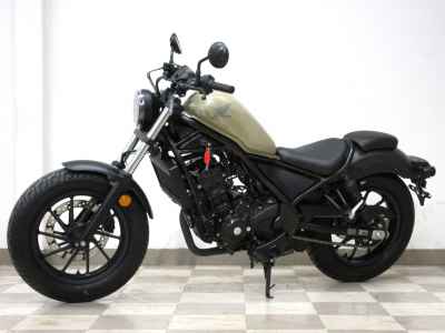 Honda XJR400 2020