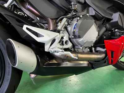 Ducati Streetfighter V2 2022