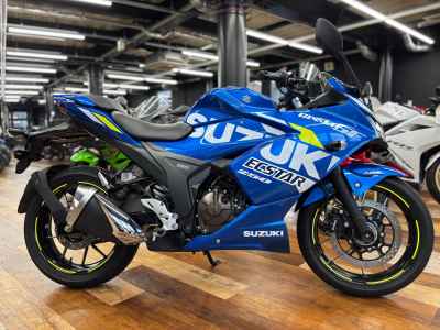 Suzuki Gixxer 250SF