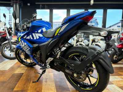 Suzuki Gixxer 250SF