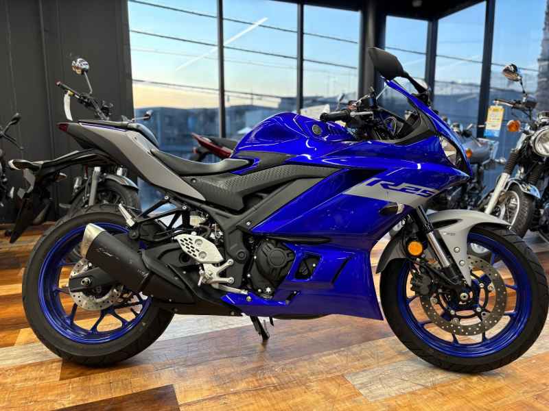 Yamaha YZF-R25 2020