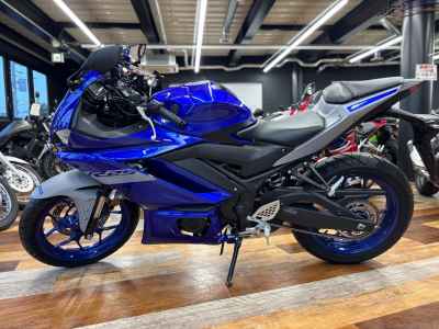 Yamaha YZF-R25 2020