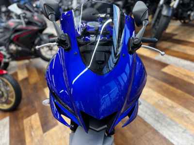 Yamaha YZF-R25 2020