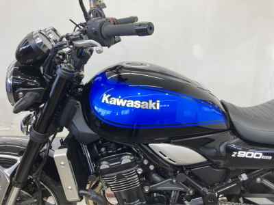 Kawasaki Z900RS 2024