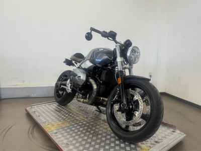 BMW R nineT 2021