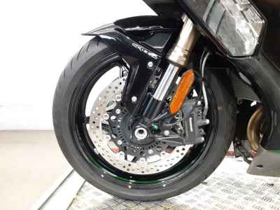 Kawasaki Ninja H2 SX 2023