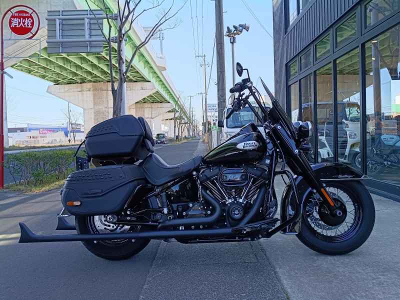 Harley-Davidson Heritage FLHCS1870 2023