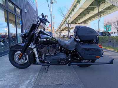 Harley-Davidson Heritage FLHCS1870 2023