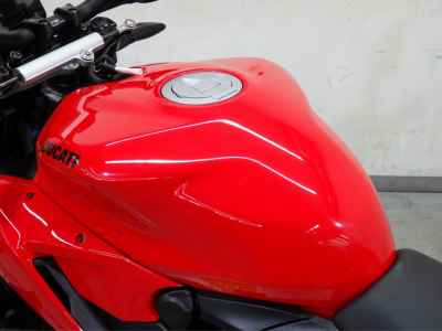 Ducati Streetfighter V2 2022