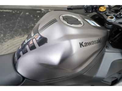 Kawasaki Ninja ZX-4R SE 2025