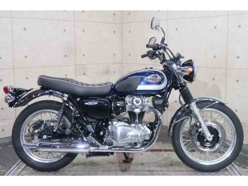 Kawasaki W800 2023