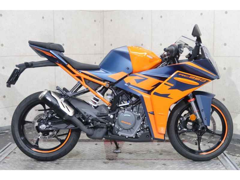 KTM RC 390 2022