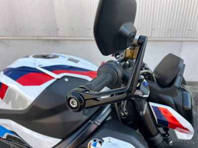 BMW M1000R 2024