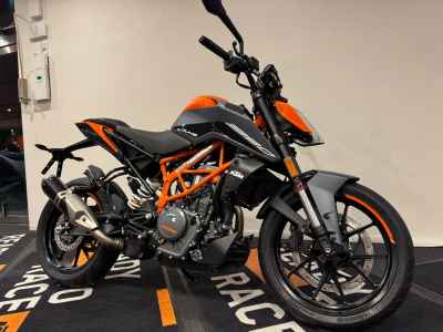 KTM 390 Duke