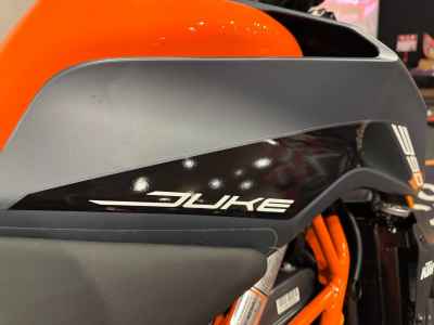 KTM 390 Duke