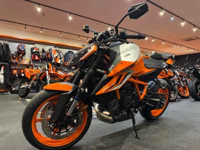 KTM 1290 Super Duke R