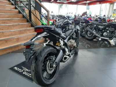 Honda CBR650R 2022