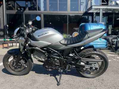 Suzuki SV650S 2023