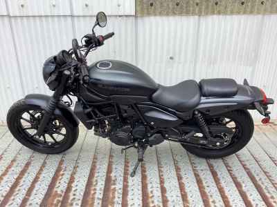 Kawasaki Eliminator 400SE 2023