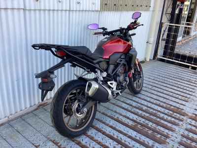 Honda CB250R