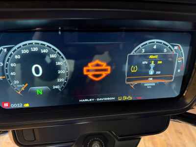 Harley-Davidson Street Glide FLHX1580 2025