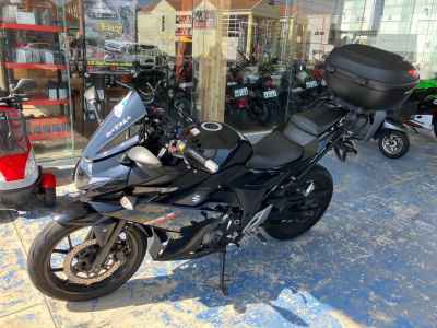 Suzuki GSX250R