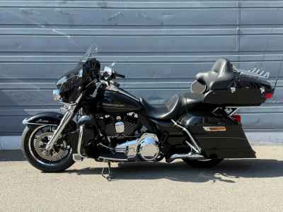Harley-Davidson Electra Glide FLHTCU1690 2014