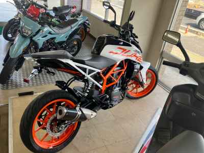 KTM 390 Duke 2021