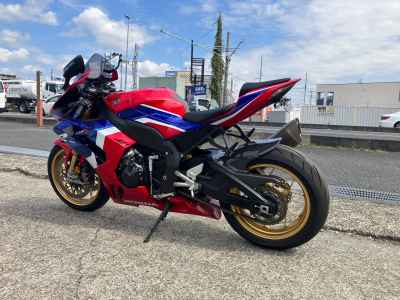 Honda CBR1000RR 2024
